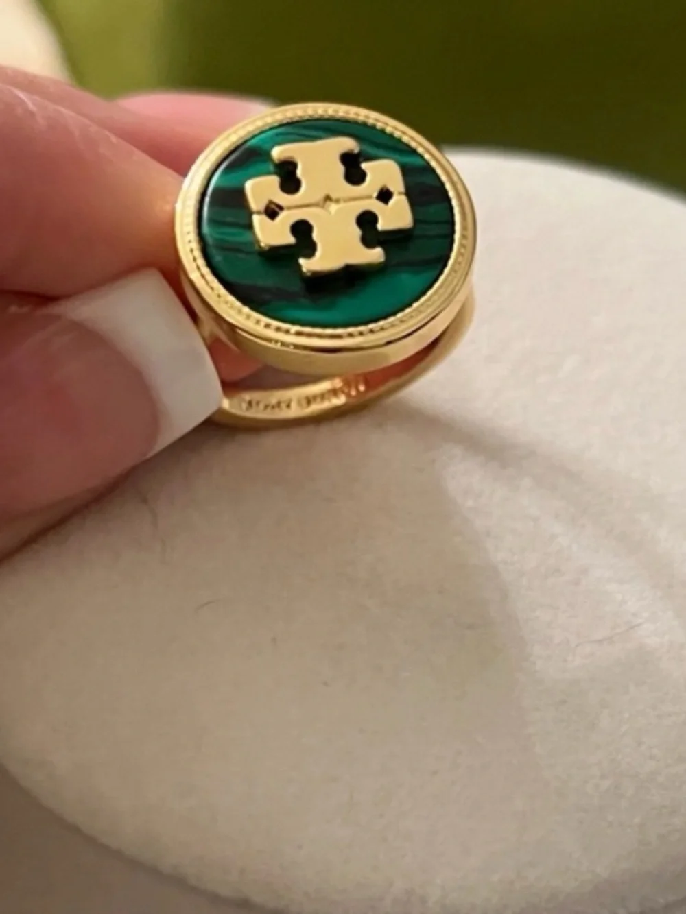 Tory Burch Gold-Tone Ring Malachite Semiprecious Stone Logo Sz 8